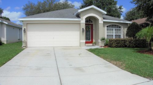 7829 Prospect Hill Cir, New Port Richey, FL 34654-6381