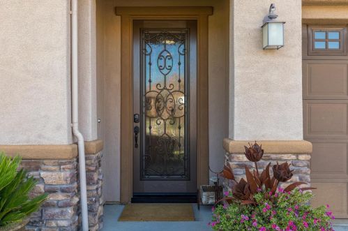 205 Tillman Ct, Folsom CA  95762-9571 exterior