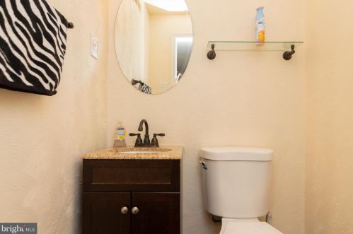 237 Forrestal Dr, Bear DE  19701-1642 exterior