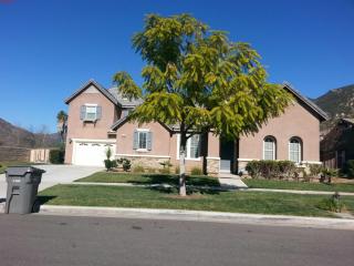 3122 Beven Dr, Escondido, CA 92027-6229