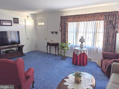 801 Magnolia Dr, Seaford, DE 19973-1307
