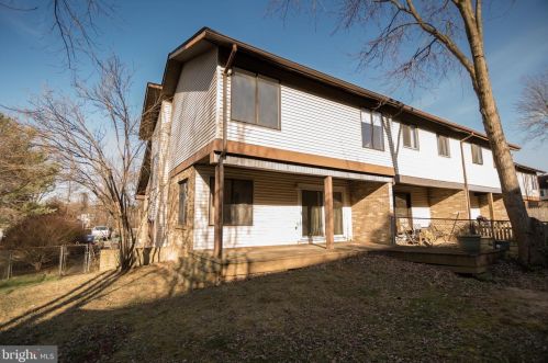 9 Cedar Creek Ct, Bear DE  19701-1001 exterior