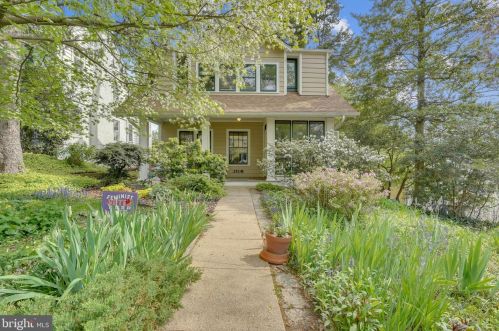 3508 Morrison St, Washington, DC 20015-1744