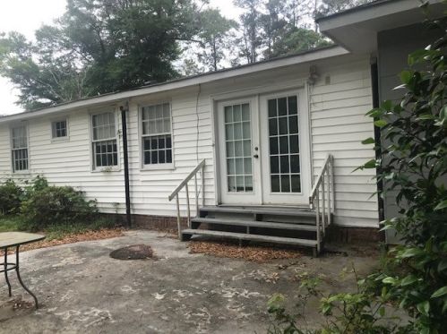 1407 Main St, Barnwell, SC 29812-2089