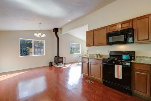 11211 Sierra Cir, Lake Wildwood CA  95946-8603 exterior