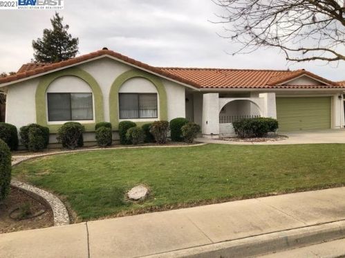 415 Roxanne Dr, Grayson, CA 95363-2148