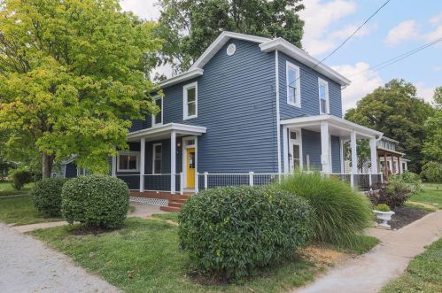 1021 Greenville Ave, Cincinnati, OH 45246-3816