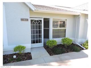 10908 Regent Cir, Naples FL  34109-7326 exterior