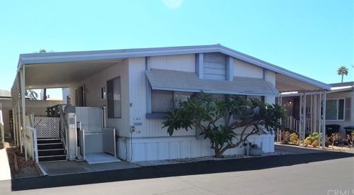 1540 Trenton Ave, Orange CA  92867-3903 exterior