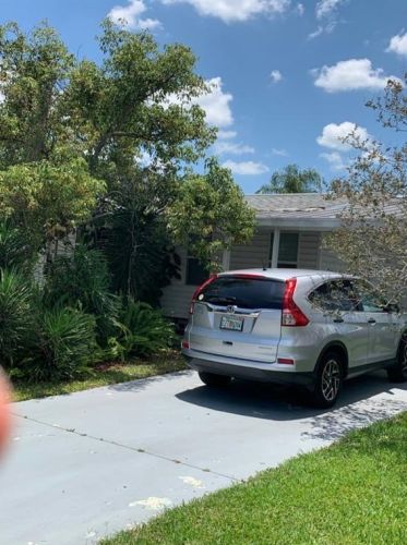 404 Dolphin Dr, Oldsmar, FL 34677-2418