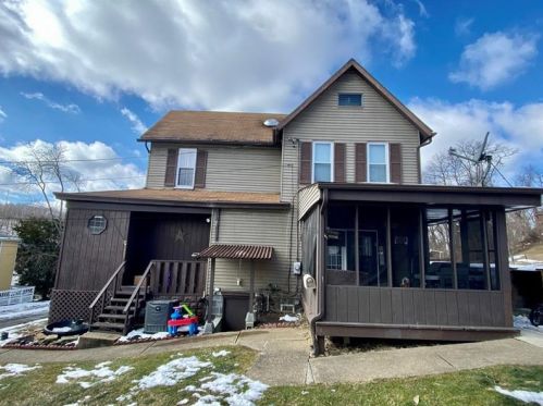 1805 Port Vue Ave, Mckeesport, PA 15133-3223