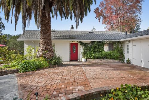 3610 Green Hill Dr, Santa Rosa, CA 95404-6264