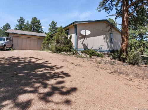 61 Forge Dr, Twin Rock, CO 80816-8837