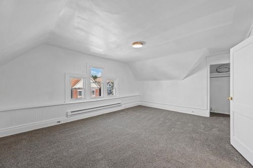 5438 Jackson St, Pittsburgh PA  15206-5311 exterior