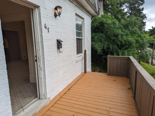 67 Grosvenor St, Shade, OH 45701-1714
