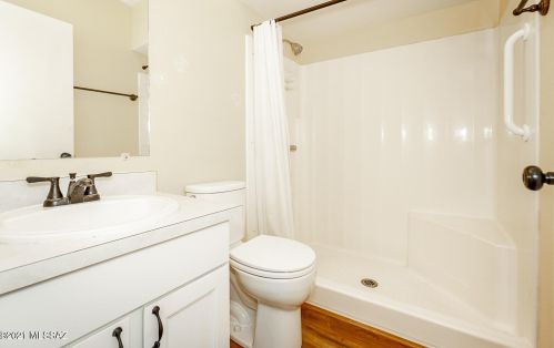 222 Cactus Loop, Green Valley AZ 85614-3113 exterior