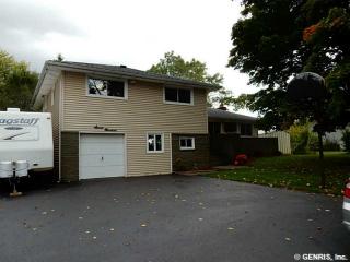 700 Pinnacle Rd, Pittsford, NY 14534-2632
