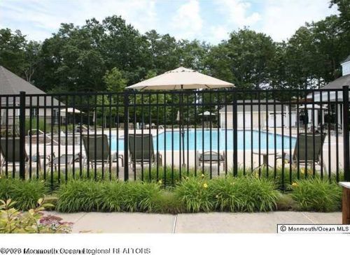 129 Sophee Ln, Lakewood NJ  08701-6286 exterior