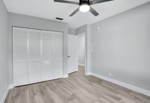 23271 Water Cir, Boca Raton FL  33486-8536 exterior