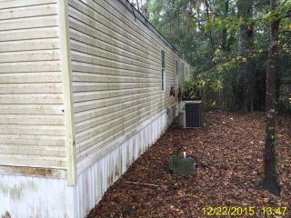 668 Persimmon St, Freeport, FL 32439-6717