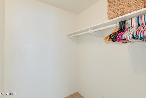 4333 17 Ave, Phoenix AZ 85085-6300 exterior