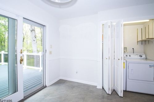 83 Rutgers Ave, Berkeley Heights NJ  07922-1950 exterior