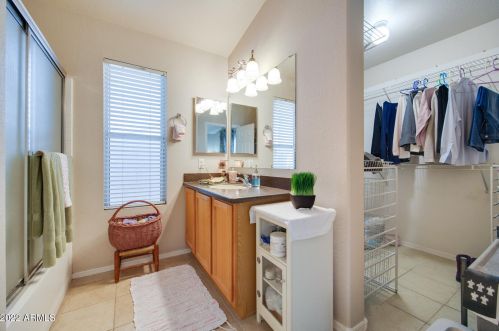 24614 37th Ln, Glendale AZ  85310-3368 exterior