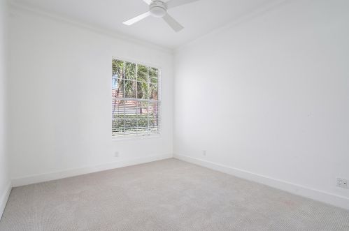 615 Rosa Ct, West Palm Beach FL  33410-4502 exterior