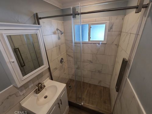 8228 Laurel Canyon Blvd, North Hollywood CA  91607-3795 exterior