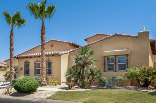 81611 Rancho Santana Dr, La Quinta, CA 92253-9095
