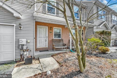 6114 Autumn Ct, Pipersville, PA 18947-1026