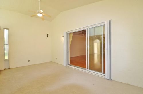 400 Sunview Way, Fort Pierce FL  34986-2655 exterior