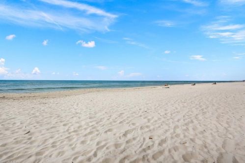 3399 Gulf Shore Blvd, Naples FL  34103-3629 exterior