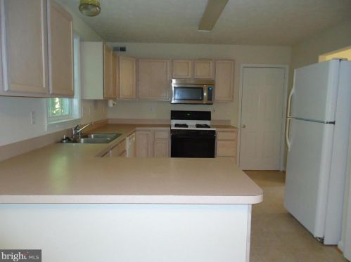 11224 Piedmont Landing Dr, Fredericksburg VA  22407-8438 exterior
