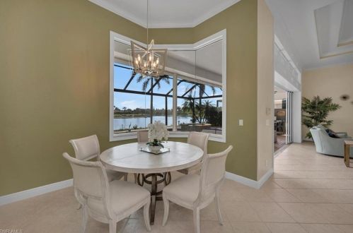 5059 Cerromar Dr, Naples FL  34112-7922 exterior