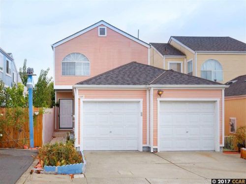 109 Woy Ct, Pinole, CA 94564-2340