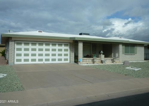 4118 Dragoon Ave, Mesa, AZ 85206-1953