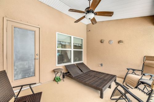 725 Beard Ave, Sebastian FL  32958-4811 exterior