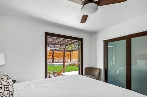 46500 Cameo Palms Dr, La Quinta CA  92253-2016 exterior