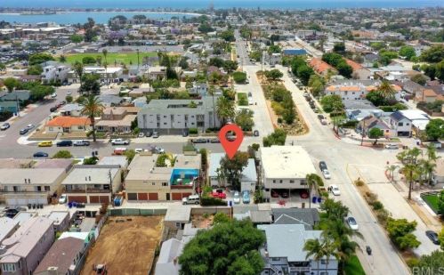 4083 Kendall St, San Diego CA 92109-6505 exterior