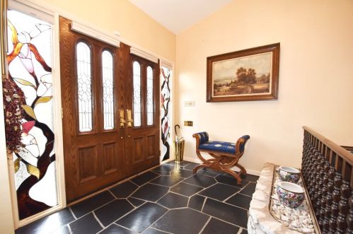 209 Braun Dr, Canonsburg, PA 15317-2663