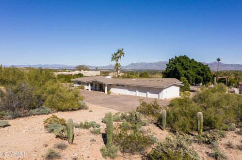 7424 61 St, Scottsdale AZ 85266-8210 exterior