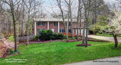 986 Tanglebriar Ln, Fayetteville, AR 72701-2446