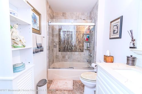 36 Winding River Rd, Lakewood NJ  08701-5733 exterior