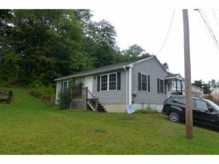 131 Olive St, Weathersfield VT  05156-3253 exterior