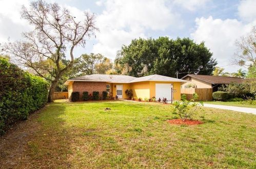 2223 Cathedral Dr, Palm Harbor, FL 34683-6714