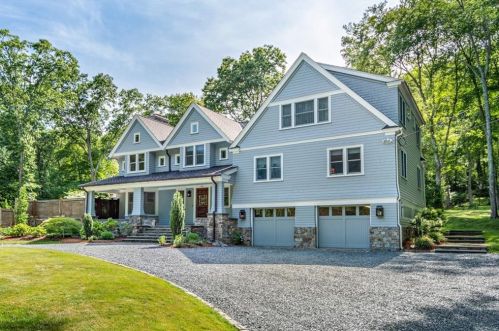 174 Walmsley Ln, South Kingstown, RI 02874-3623