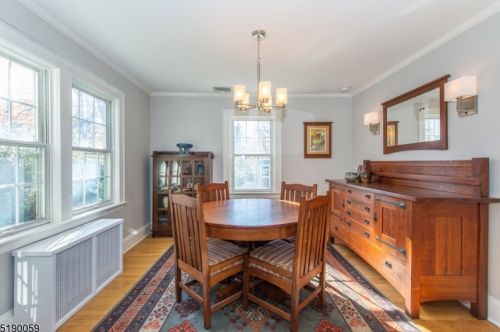 75 Valley View Dr, Morristown NJ  07960-5615 exterior