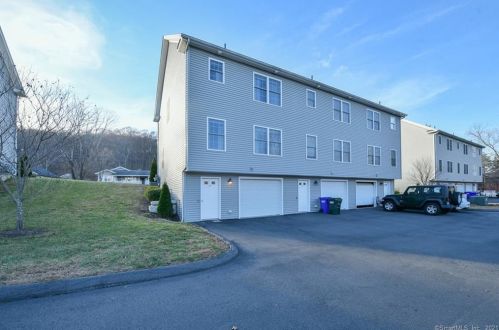 380 King St, Bristol CT  06010 exterior