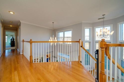 80 Olander Ln, Middletown CT 06457-1574 exterior